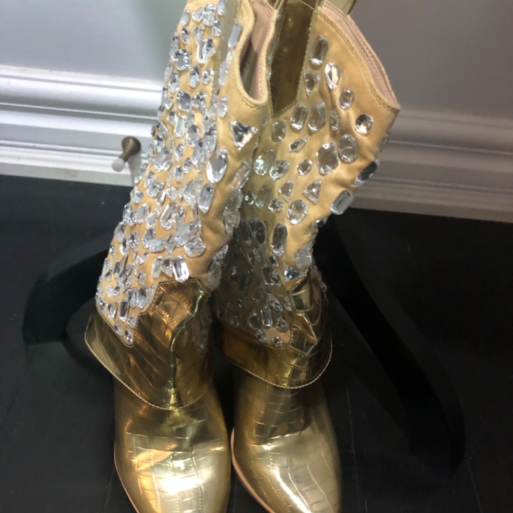 Gold and Rhinestone Boots 8.5 - Picture 6 of 6